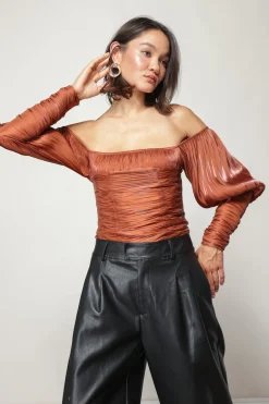 Line & Dot DANIELLE OFF SHOULDER TOP- Tops